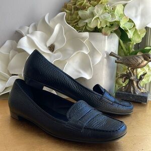Prada Calzature Donna Loafers in Black Pebbled Leather